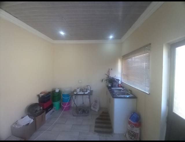 3 BEDROOM HOUSE FOR SALE IN TSAKANE